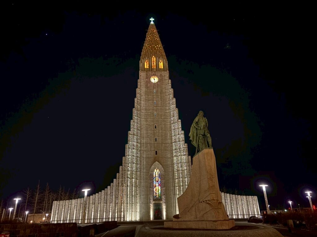 夜のハットルグリムス協会