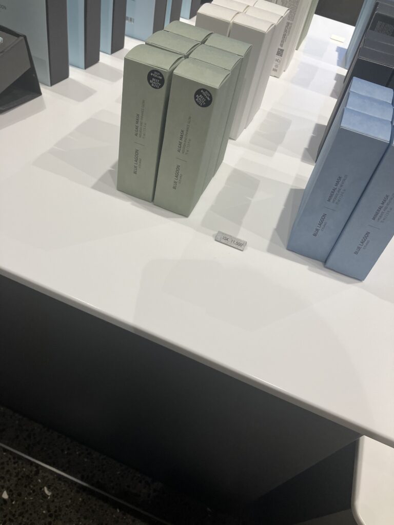 ブルーラグーンお土産ショップ スキンケア用品