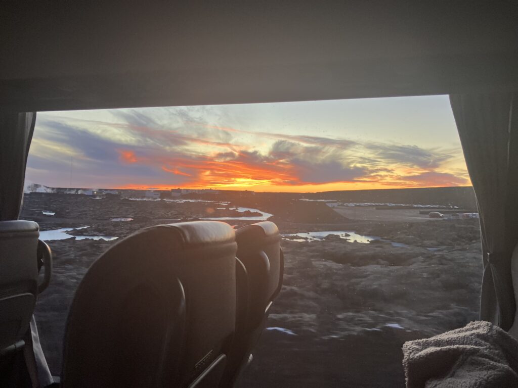 ブルーラーグーンからの帰り道に車窓から見える景色