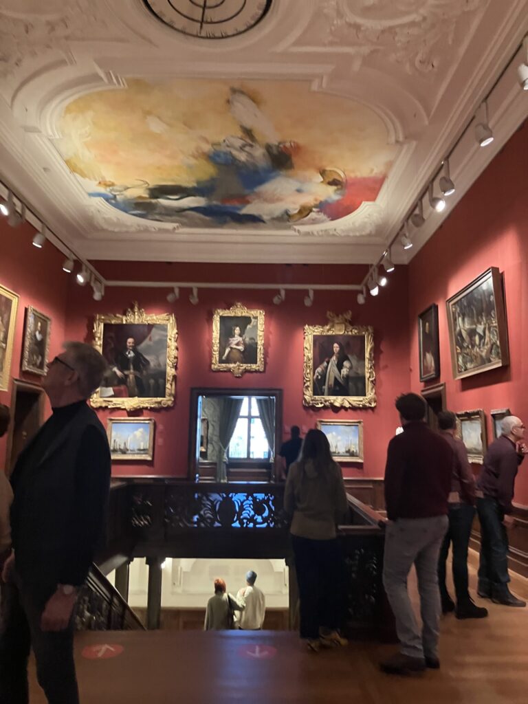 マウリッツハイスの廊下