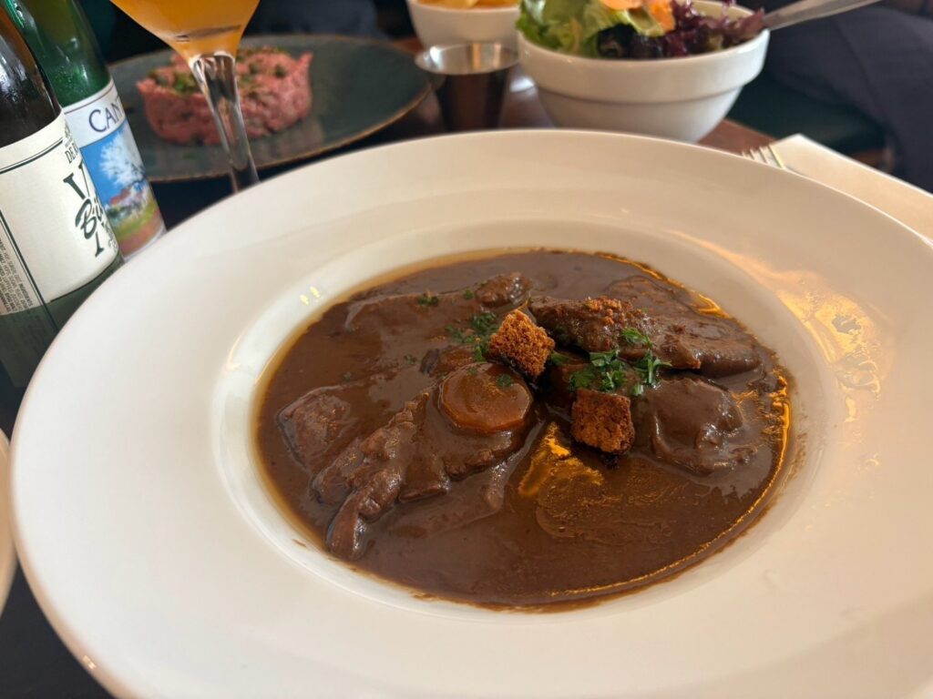カルボナード